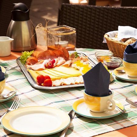 Pension Kranzmayr ザンクト・ヴォルフガング エクステリア 写真